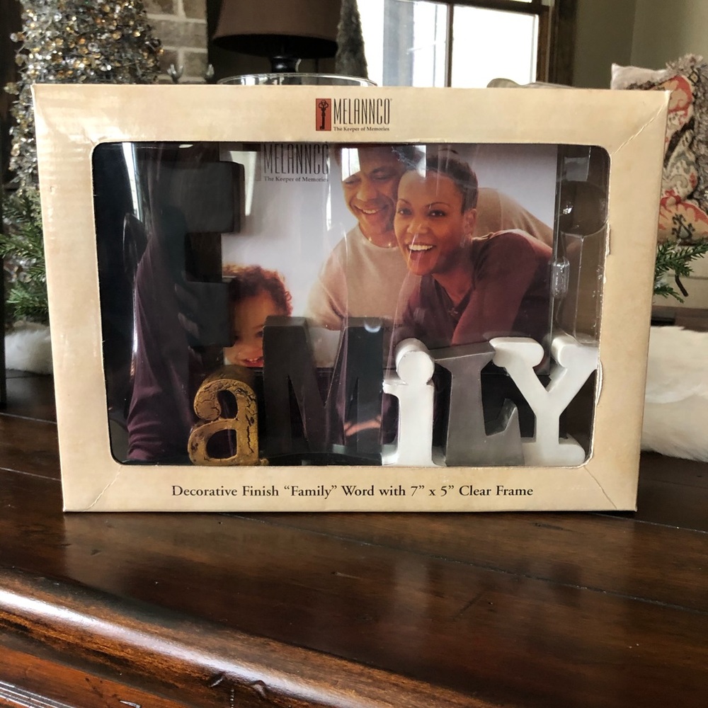 Family Picture Frame